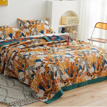 Carregar imagem no visualizador da galeria, Cosy Haven Cotton Quilt