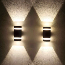 Carregar imagem no visualizador da galeria, Modern Matte Black Outdoor Waterproof Aluminum LED Wall Light For Porch