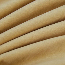 Carregar imagem no visualizador da galeria, Velvet Pom Pom Cushion Covers