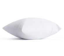 Carregar imagem no visualizador da galeria, Cotton Throw Pillow