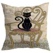 Carregar imagem no visualizador da galeria, Vintage Black Cat Cushion Covers