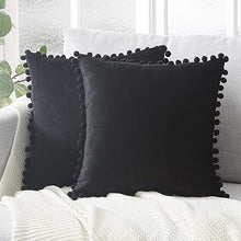 Carregar imagem no visualizador da galeria, Velvet Pom Pom Cushion Covers