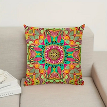 Carregar imagem no visualizador da galeria, Colorful Bohemian Cushion Cover