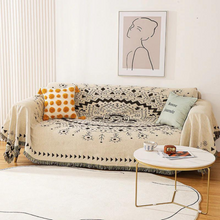 Carregar imagem no visualizador da galeria, Woven Rustic Blanket