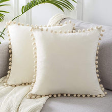 Carregar imagem no visualizador da galeria, Velvet Pom Pom Cushion Covers