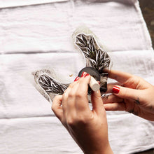 Cargar imagen en el visor de la galería, Foam Dome Brush - 1.5"