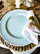 Carregar imagem no visualizador da galeria, Acanthus Ram - Mesh Stencil 12x12