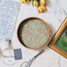 Carregar imagem no visualizador da galeria, Acanthus Ram - Mesh Stencil 12x12