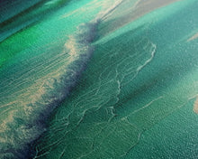 Carregar imagem no visualizador da galeria, Canvas Print, Painting of Emerald Green Waves, Framed Canvas Art