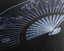 Cargar imagen en el visor de la galería, Folding Fan Wall Art, Chinese Art Print, White Fan, Black And White, Minimalist Print, Wall Decor, Canvas Print, Wall Art, Framed Canvas