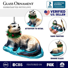 Carregar imagem no visualizador da galeria, Cute Otter Glass Christmas Ornament, Exotic Animal Tree Decoration