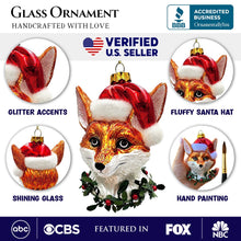 Carregar imagem no visualizador da galeria, Fox with Santa Hat Glass Christmas Ornament, Woodland Animal Wreath Gift Decor