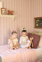 Carregar imagem no visualizador da galeria, Auggie Wallpaper by Bloomery Decor