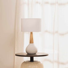 Carregar imagem no visualizador da galeria, Baugo White Ceramic Table Lamp