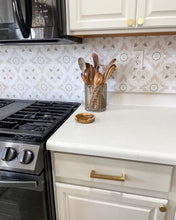 Carregar imagem no visualizador da galeria, Cream Mediterranean Tile Backsplash