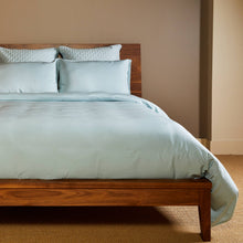Carregar imagem no visualizador da galeria, Bamboo 3pc Duvet Cover Set - Sky - Final Sale/No Returns