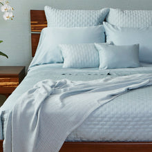 Carregar imagem no visualizador da galeria, Bamboo Quilted Coverlet- Sky - Final Sale/No Returns