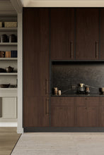 Carregar imagem no visualizador da galeria, Brushed Bronze "Bond" T-Bar Dual Finish Knob and Pulls