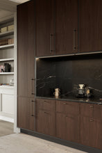 Carregar imagem no visualizador da galeria, Brushed Bronze "Bond" T-Bar Dual Finish Knob and Pulls