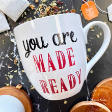 Carregar imagem no visualizador da galeria, Build A Life You Love - Mesh Stencil 8.5x11