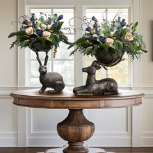 Carregar imagem no visualizador da galeria, Bronze Bunny Decor with Bowl | Brilliant Centerpiece Collection