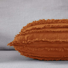 Carregar imagem no visualizador da galeria, Ruffled Cushion Covers