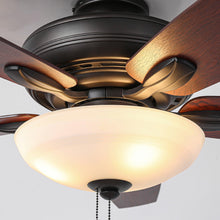 Carregar imagem no visualizador da galeria, 52" Traditional Pull Chain 5 Blades Ceiling Fan with Light