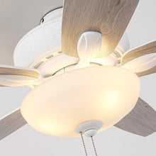 Carregar imagem no visualizador da galeria, 52" Traditional Pull Chain 5 Blades Ceiling Fan with Light