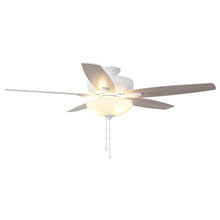 Carregar imagem no visualizador da galeria, 52" Traditional Pull Chain 5 Blades Ceiling Fan with Light