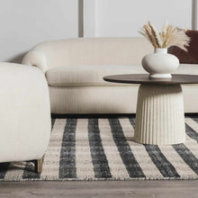 Cargar imagen en el visor de la galería, Chilliwack Gray Plaid Wool Rug