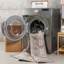 Carregar imagem no visualizador da galeria, Baltinglass Flat Pile Washable Rug