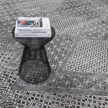 Cargar imagen en el visor de la galería, Consuelo Washable Area Rug