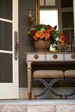 Carregar imagem no visualizador da galeria, Cafe Chocolate - Manor Borne Wall Paint