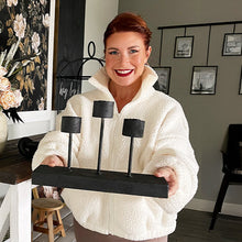 Carregar imagem no visualizador da galeria, Distressed Black Metal Candle Holder