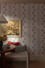 Carregar imagem no visualizador da galeria, Colleen Wallpaper by Gabriela Dachin