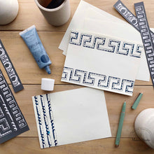 Cargar imagen en el visor de la galería, Classic Borders - Mesh Stencil 18x12