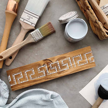 Cargar imagen en el visor de la galería, Classic Borders - Mesh Stencil 18x12