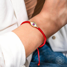 Carregar imagem no visualizador da galeria, Eye of Spiritual Protection - Four-Strand Red String Bracelet