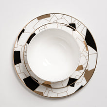 Load image into Gallery viewer, Aurora Black Plates Set