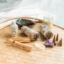 Load image into Gallery viewer, Attract Abundance - Premium Manifestation Smudge Kit (8 Pieces)