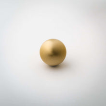 Cargar imagen en el visor de la galería, Dumas, Solid Brass Ball Knobs