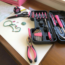 Carregar imagem no visualizador da galeria, 39 Piece General Tool Set Pink - DT9706P