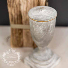 Load image into Gallery viewer, Decorative Corbel