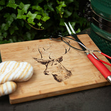 Load image into Gallery viewer, Deer Head - Mesh Stencil 9x12