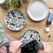 Load image into Gallery viewer, Dragonflies - Mesh Stencil - 12x18