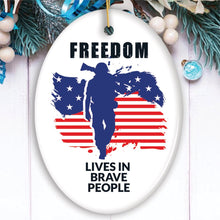 Carregar imagem no visualizador da galeria, Freedom Lives and Brave People Patriotism Ornament