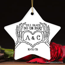 Carregar imagem no visualizador da galeria, Minimalist Skeleton Couple Personalized Ornament, Spooky Wedding Keepsake Gift