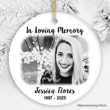 Carregar imagem no visualizador da galeria, Personalized Memorial Photo Upload Ornament, In Loving Memory Death of a Loved One