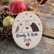 Carregar imagem no visualizador da galeria, Valentine Cat Paw Heart Personalized Ornament, Cat Lover Custom Name Gift
