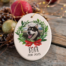 Carregar imagem no visualizador da galeria, Pet Memorial Personalized Photo Ornament, In Memory of Dog or Cat Gift